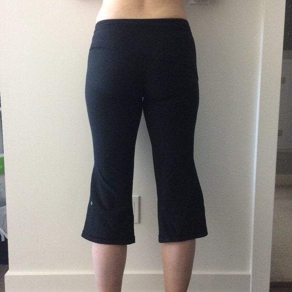 Lululemon Retro Rainbow Crop - Picture 9 of 9